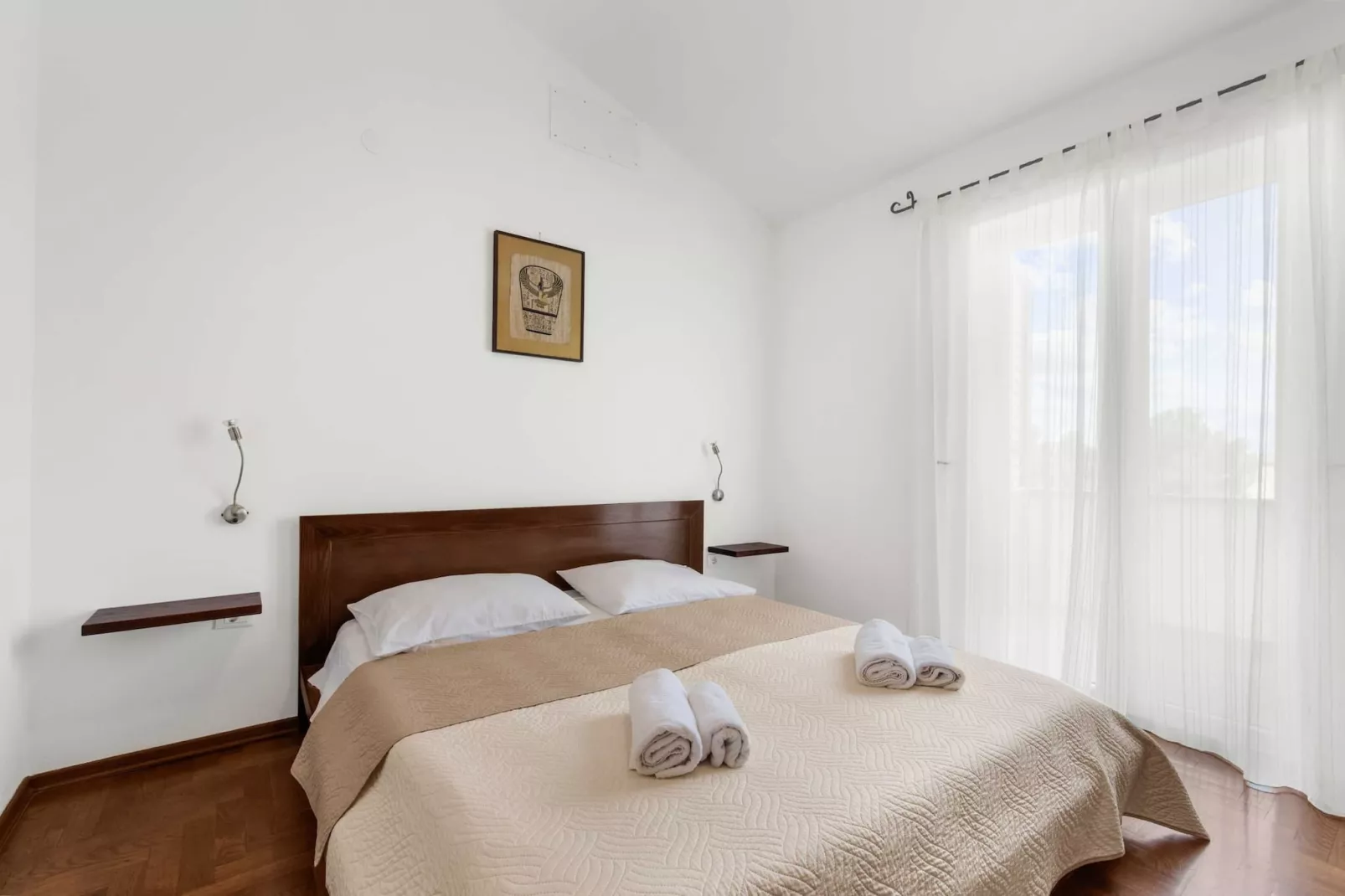 Villa Beauty with Private Pool-Bedroom