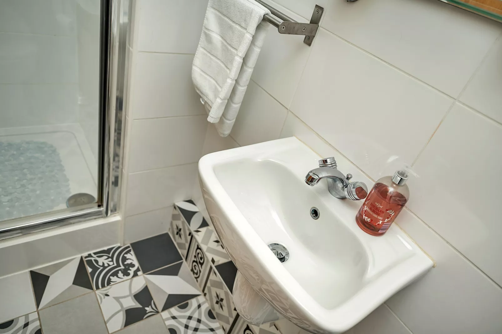 Mowbray-Bathroom