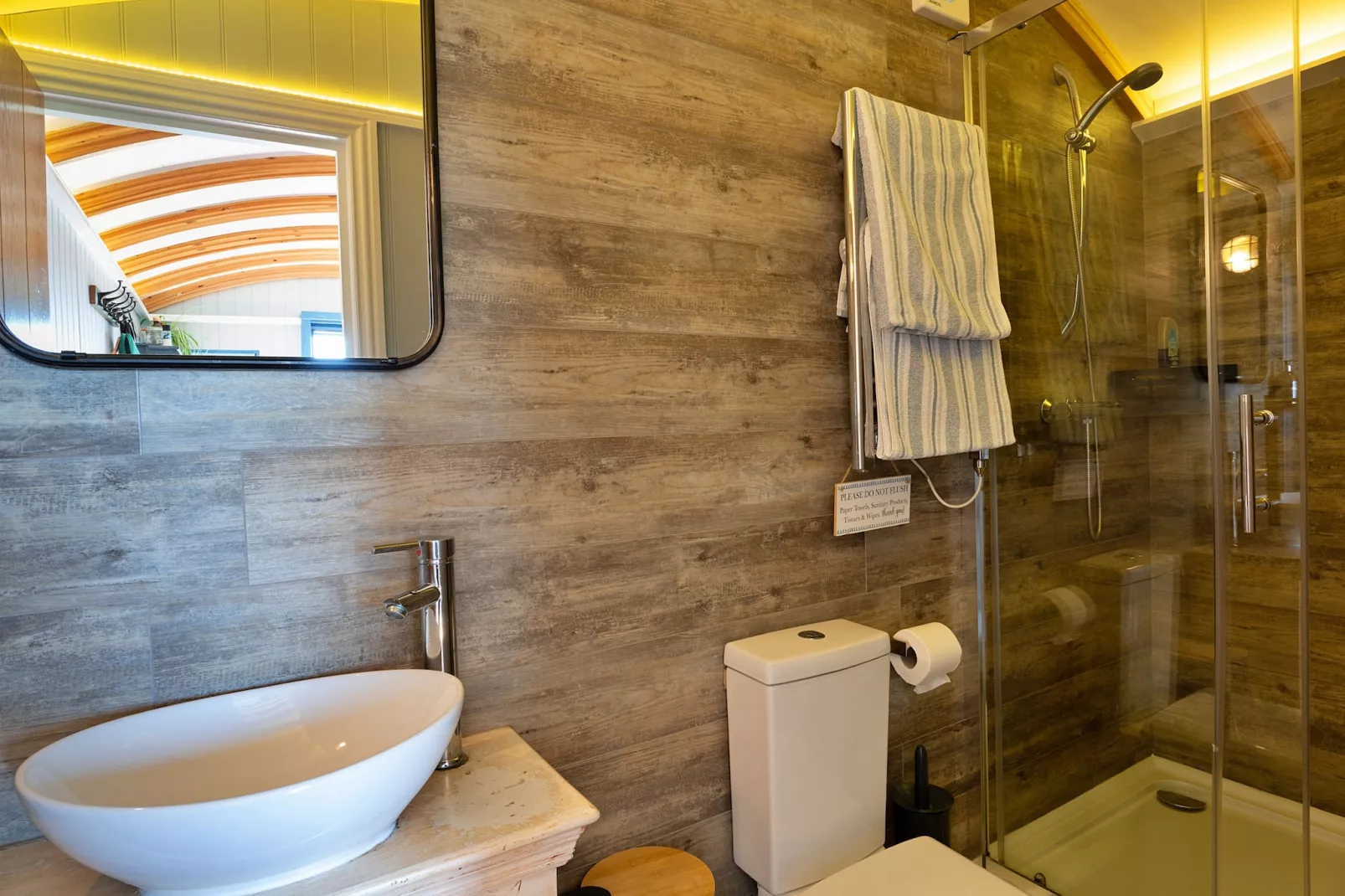 Driftwood-Bathroom