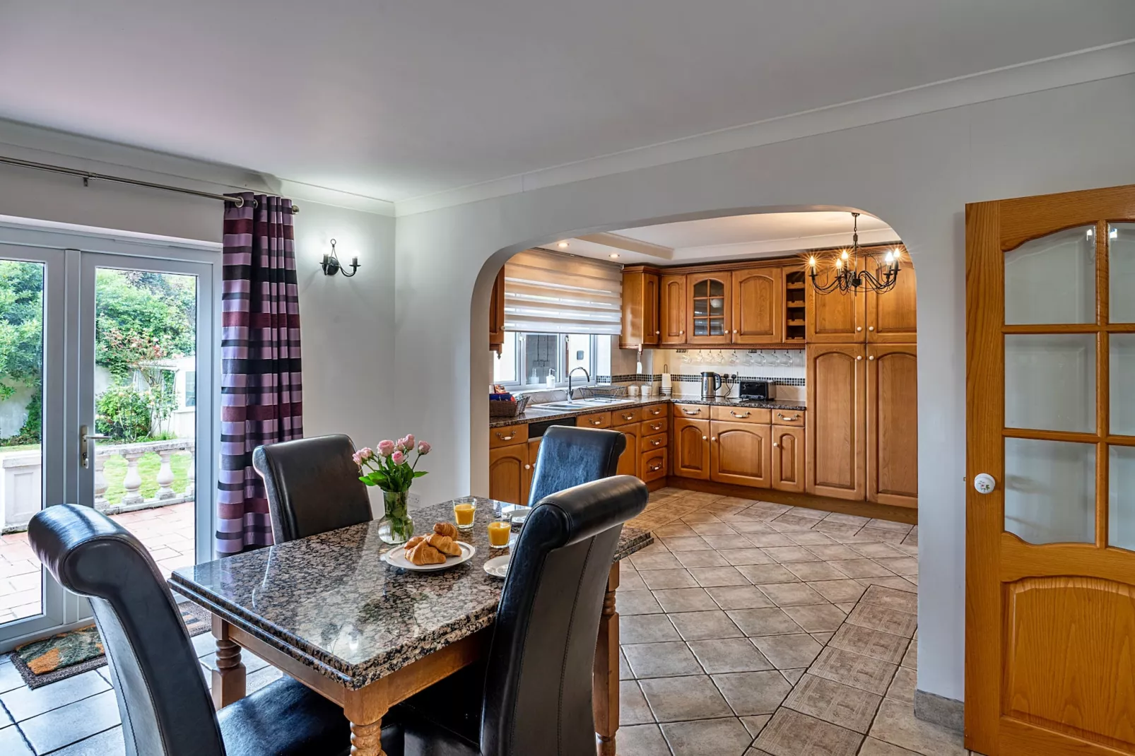 Gratton House-Dining room