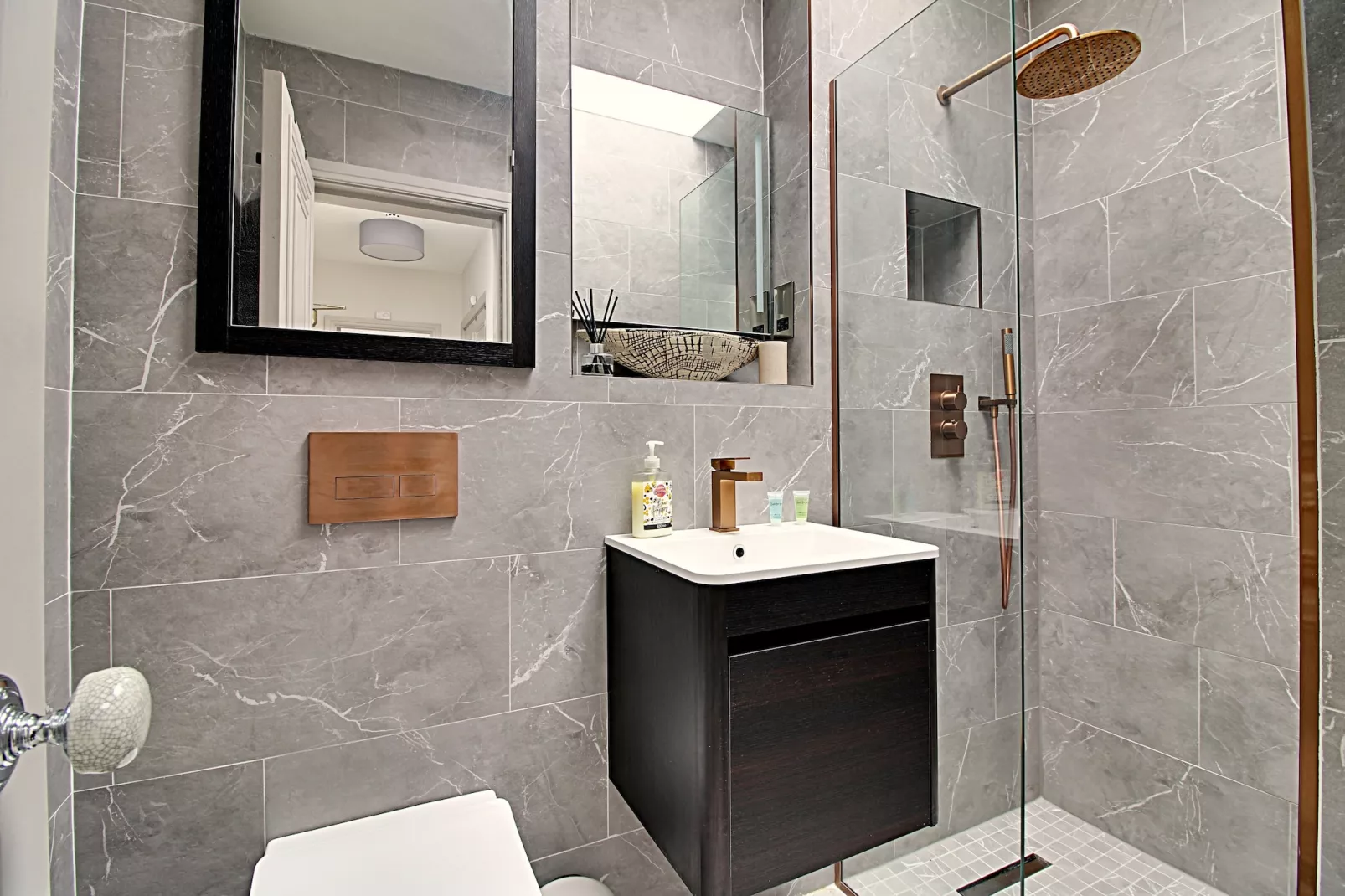 Highfield House-Bathroom