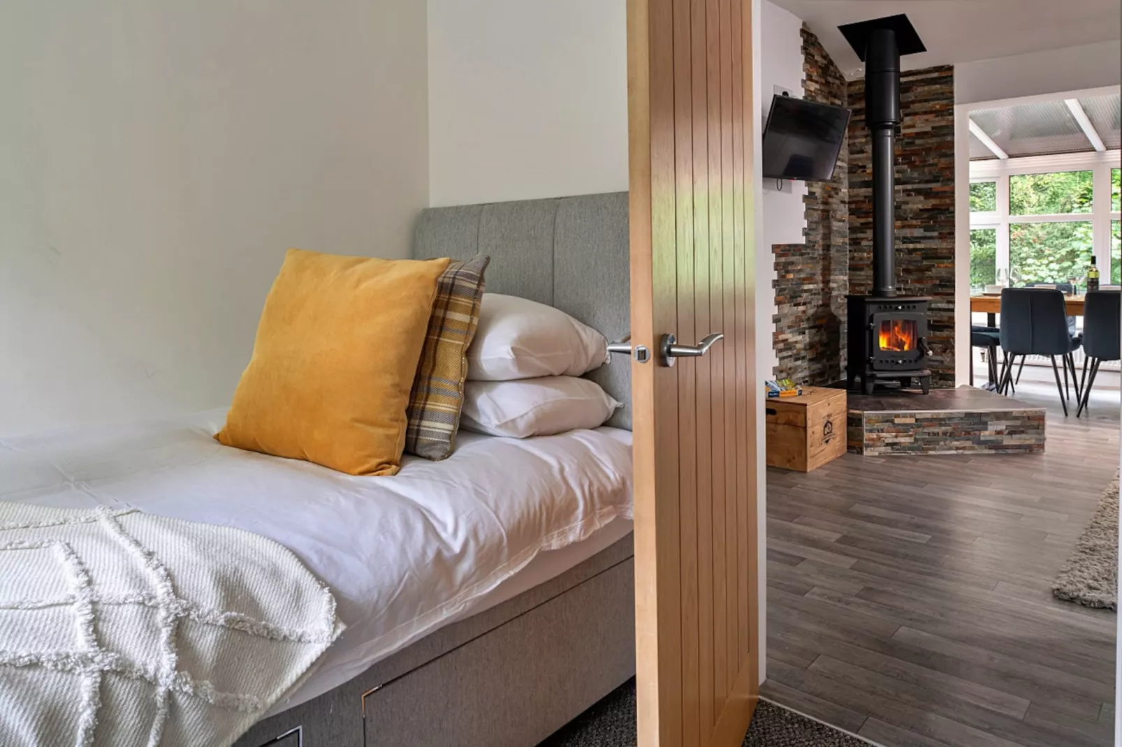 Nant Cottage-Bedroom