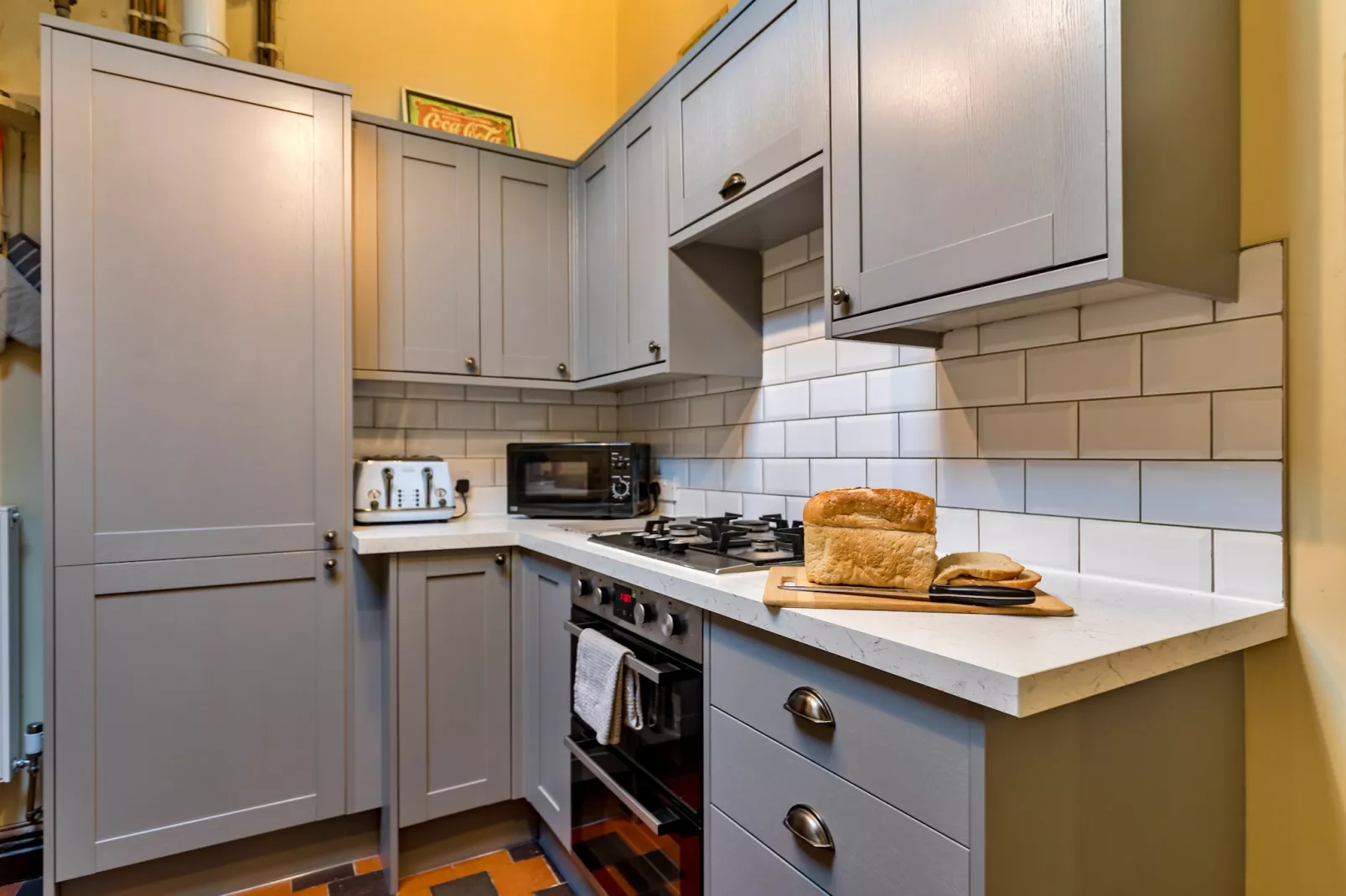 Spring Cottage-Kitchen