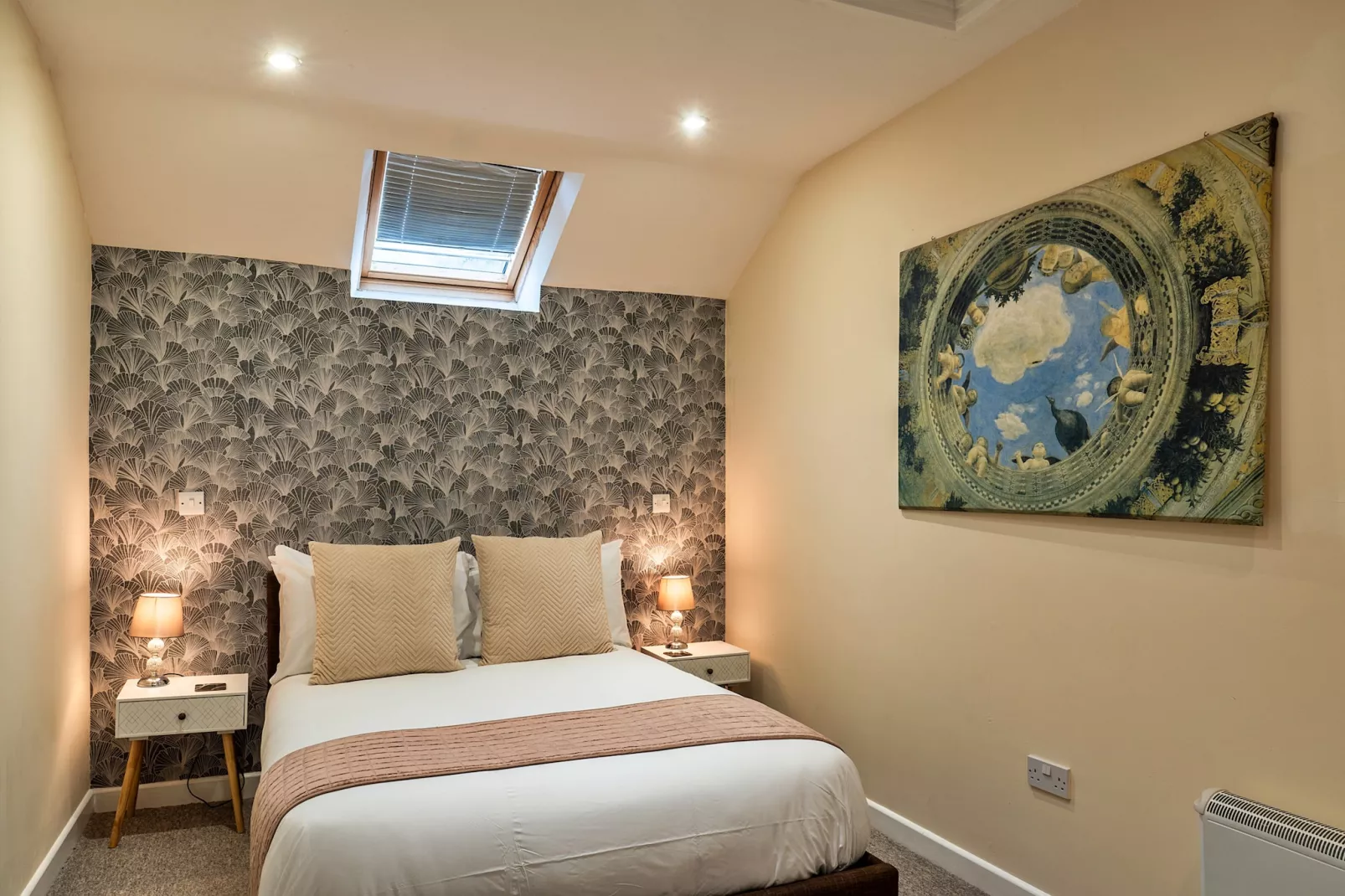 The Lodge at The Cridford Inn-Bedroom