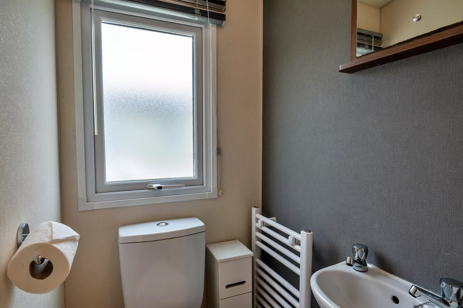 Phoenix Retreat-Bathroom