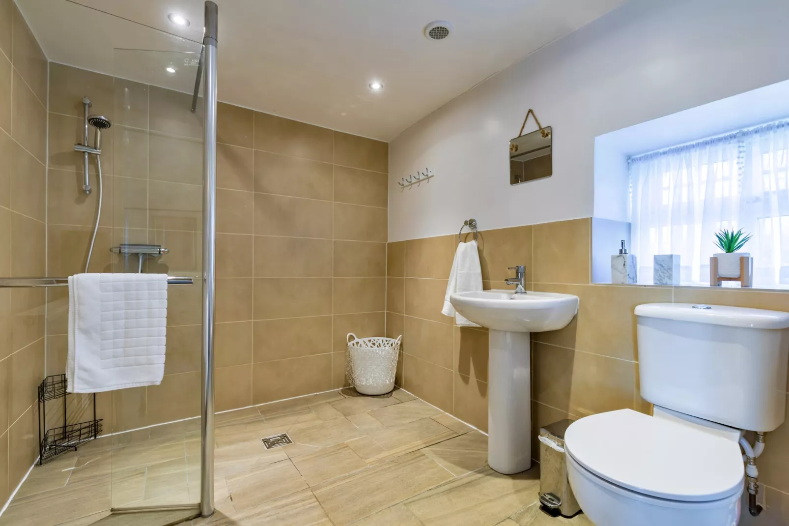The Stables at Brambles Farm-Bathroom