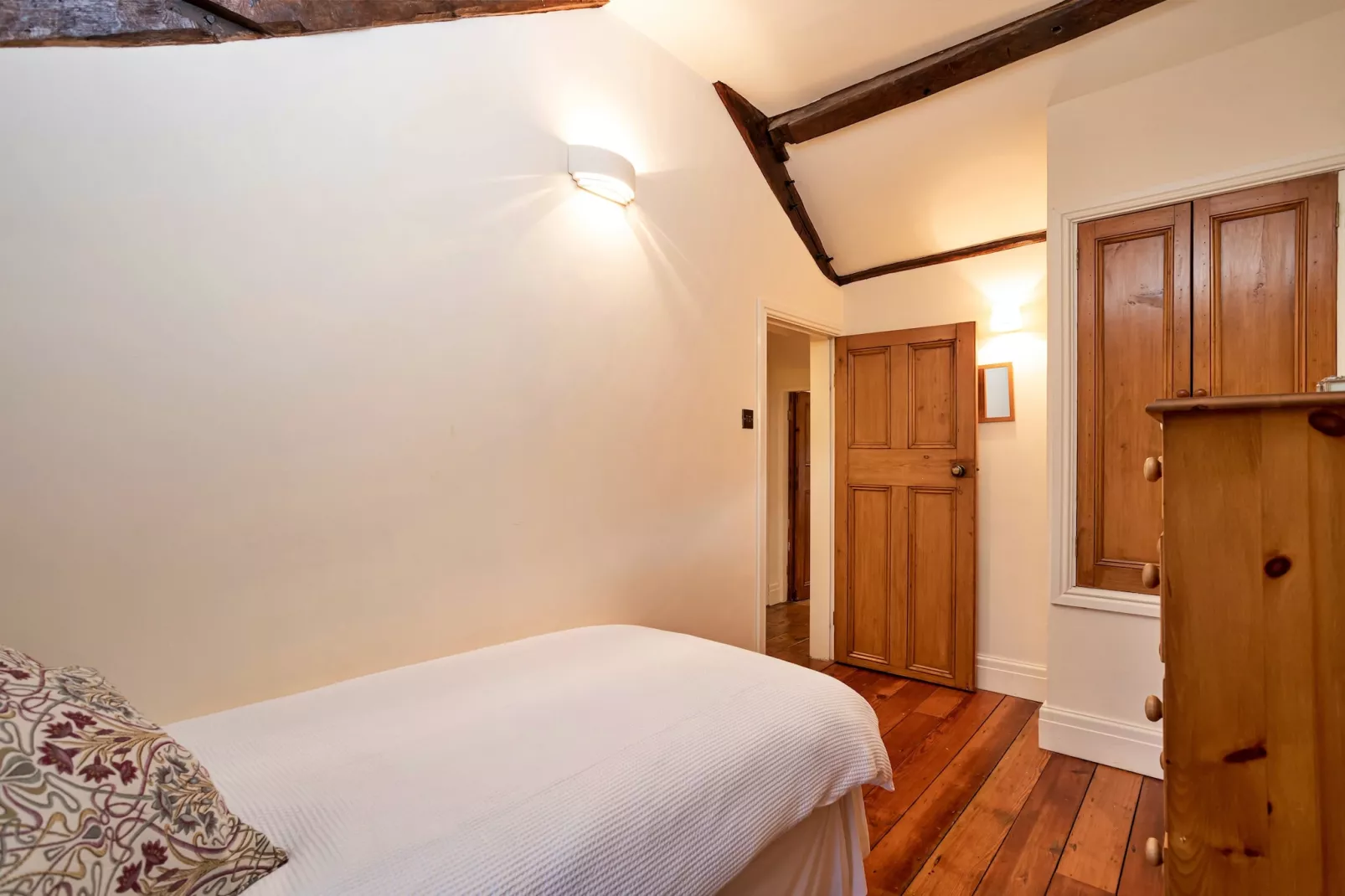 Two Storrs Cottages-Bedroom