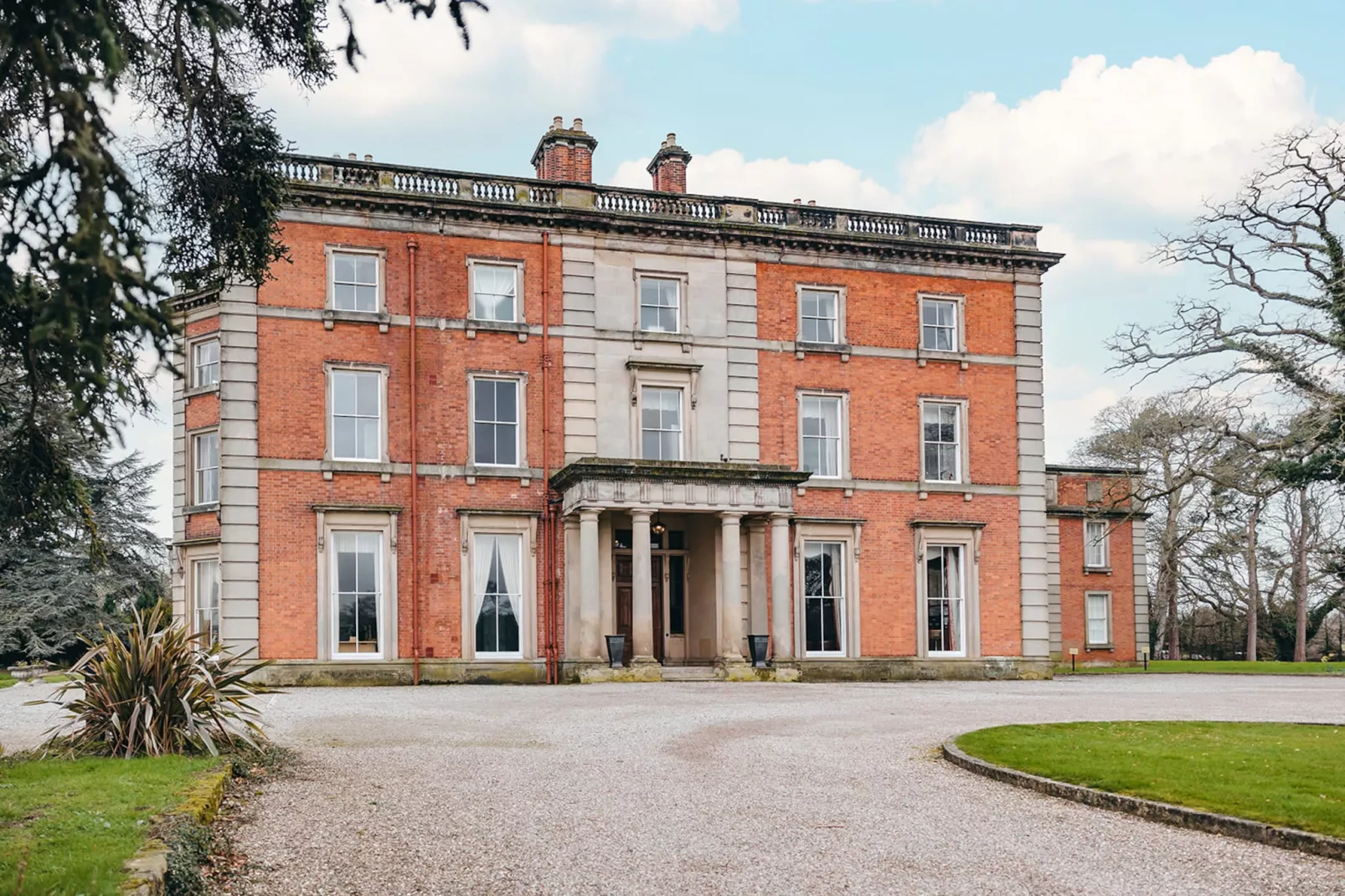 Netley Hall - Peach Tree-Outdoor