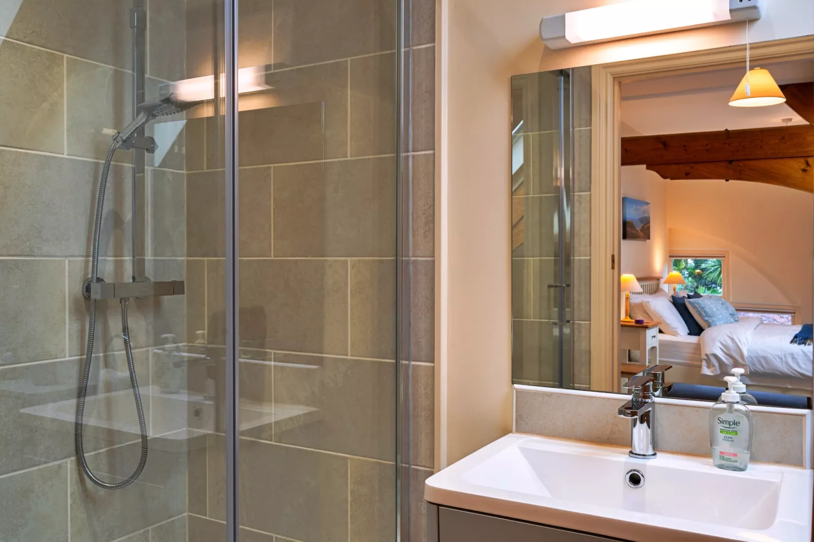 Lower School Cottages-Bathroom