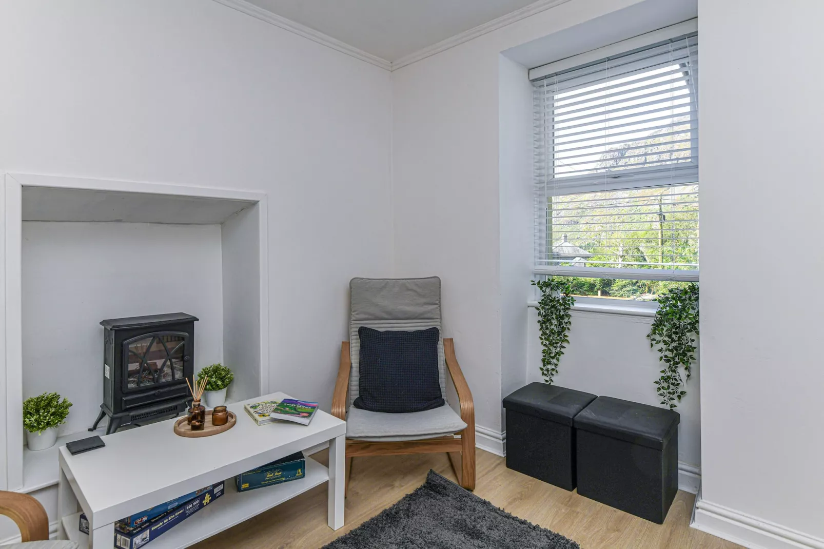 The Moelwyn-Living room