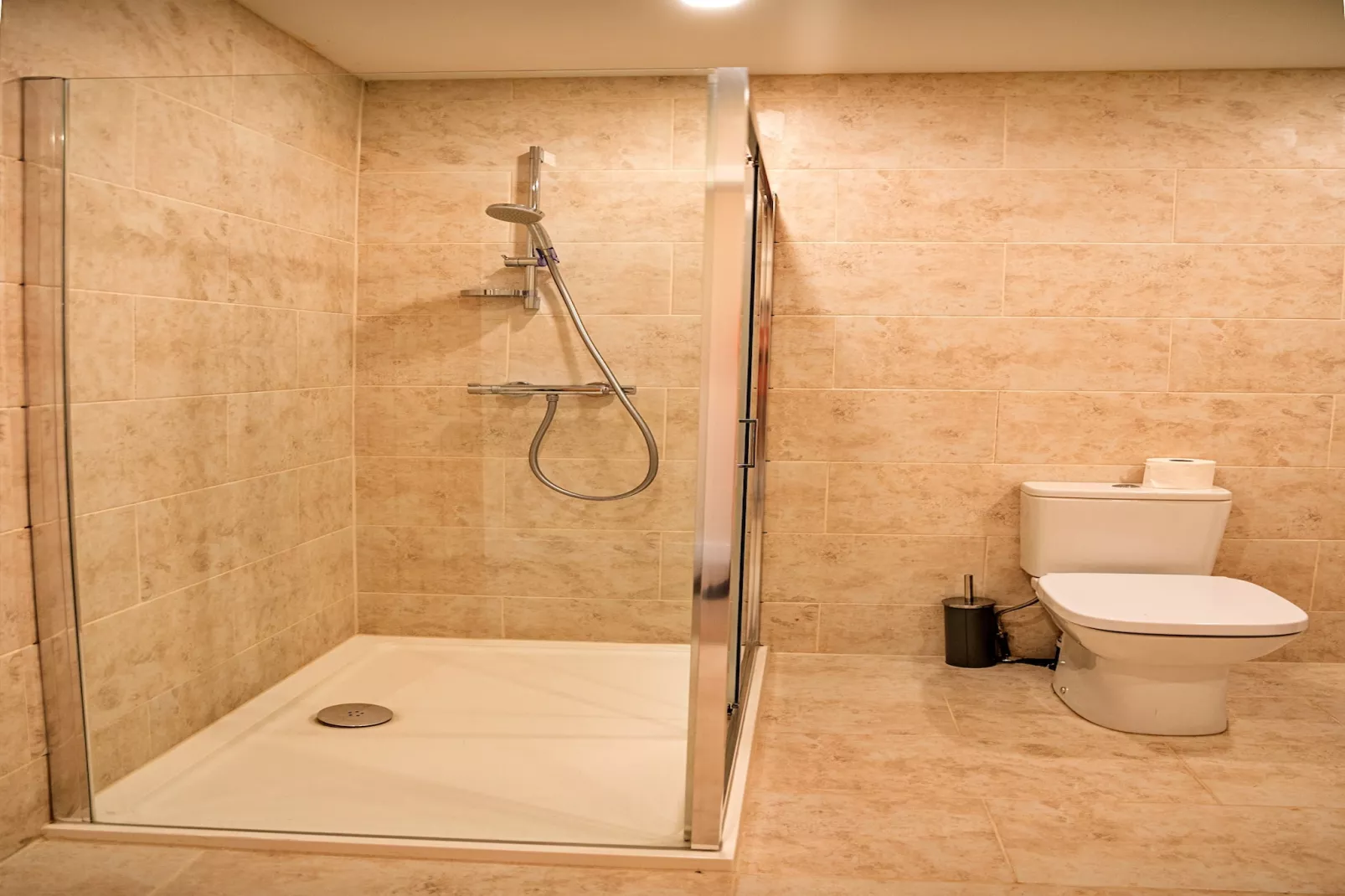 Little Rissington - Barn Six-Bathroom