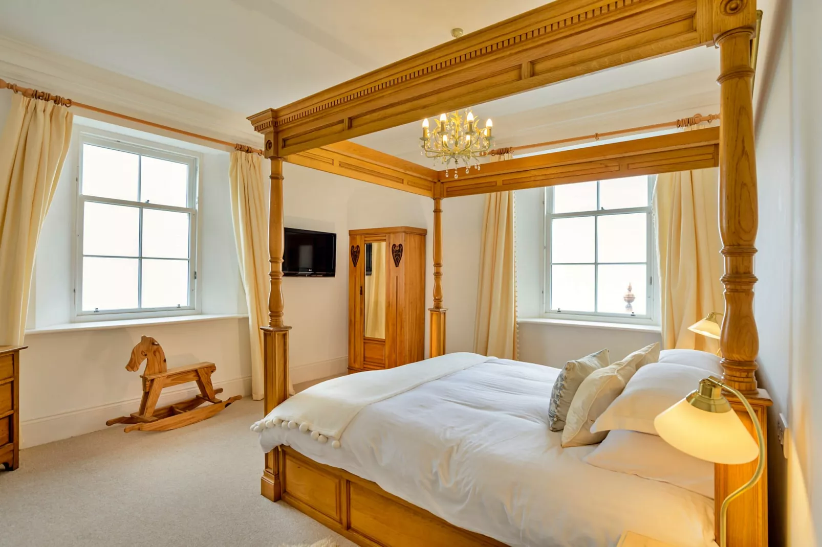 Alexander House-Bedroom