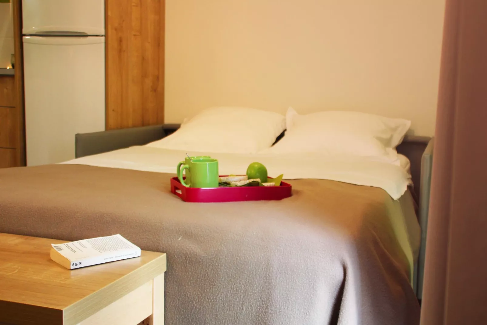Amboise/Gîte 2 Pièces 5 Personnes 1 bébé-Schlafzimmer