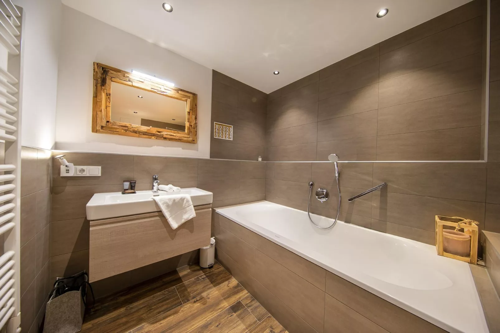 Nationalpark Chalet Kreuzkogel-Bathroom