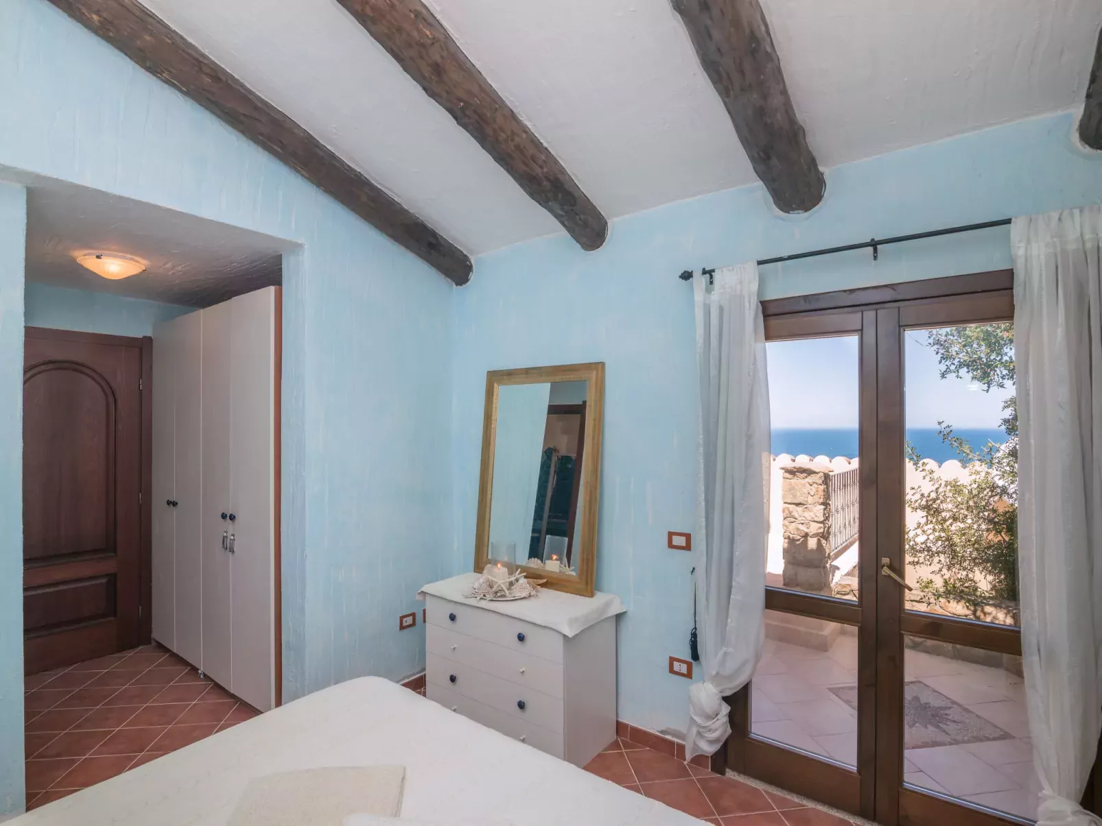 Villa Ilaria-Dedans