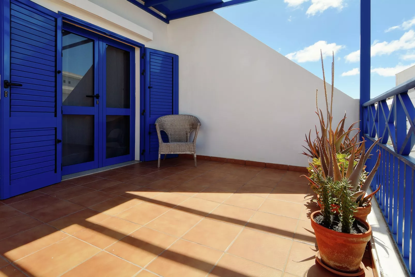 Charco San Gines-Terrace balcony