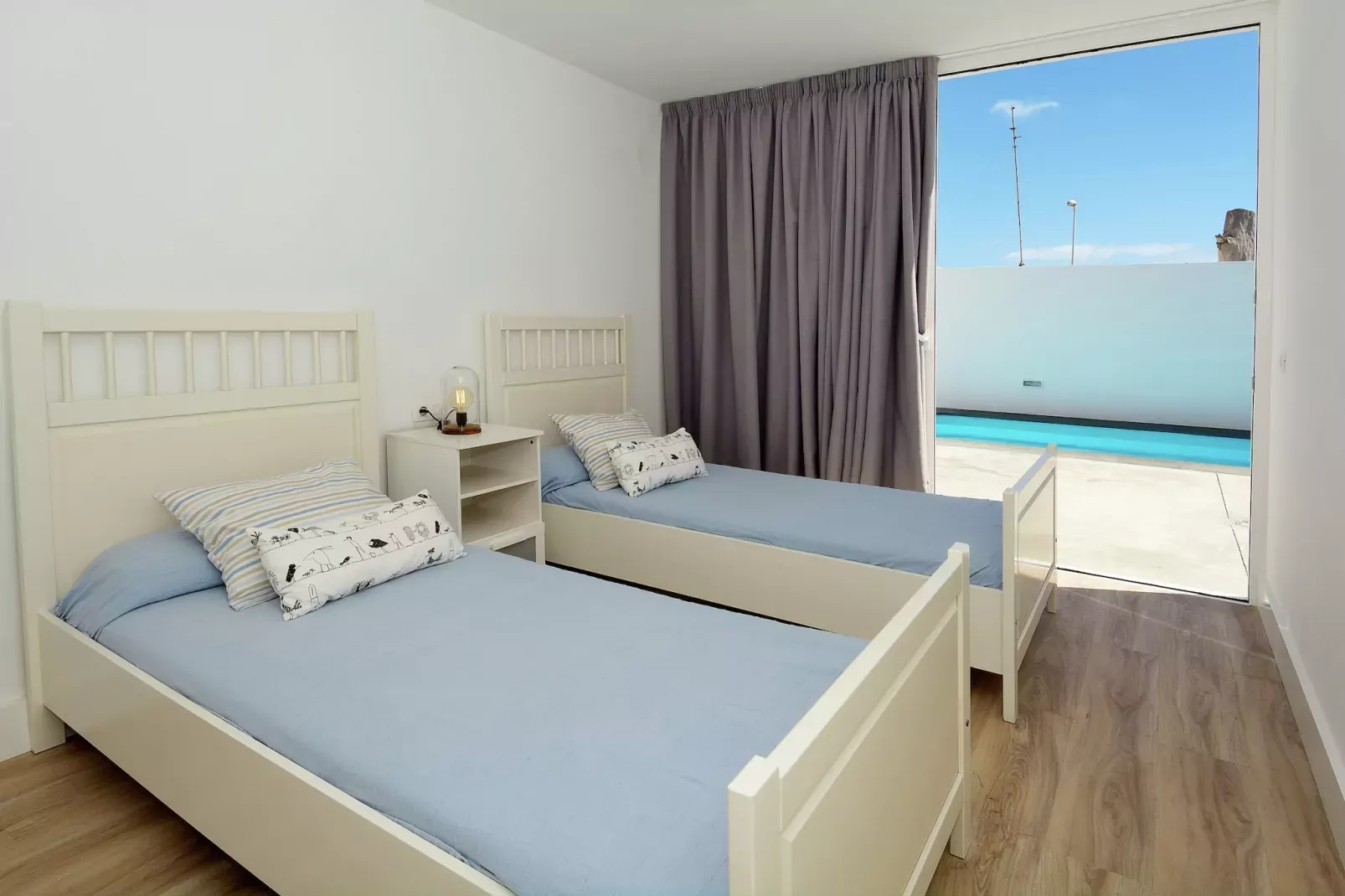 Villa Sunrise-Bedroom