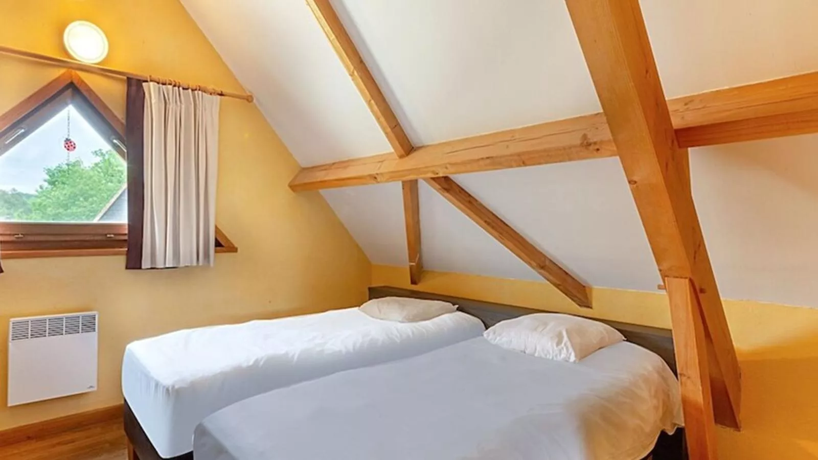 Lac Bleu Nr 38-Bedroom