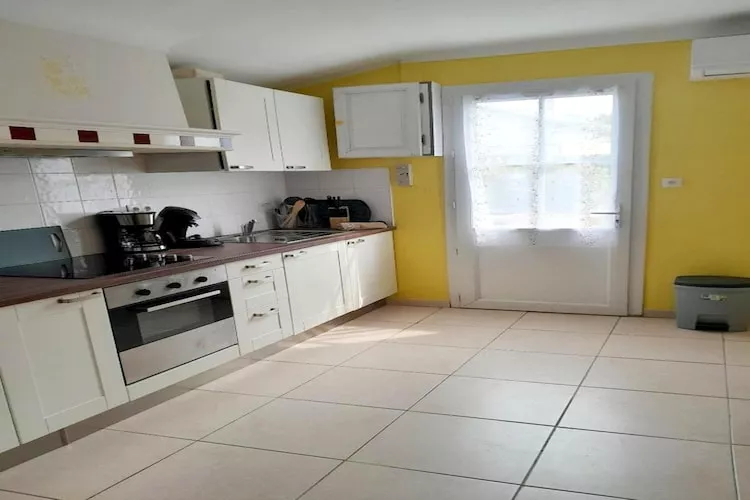 Ferienhaus in Arcachon mit Garten und Außenküche-Küche