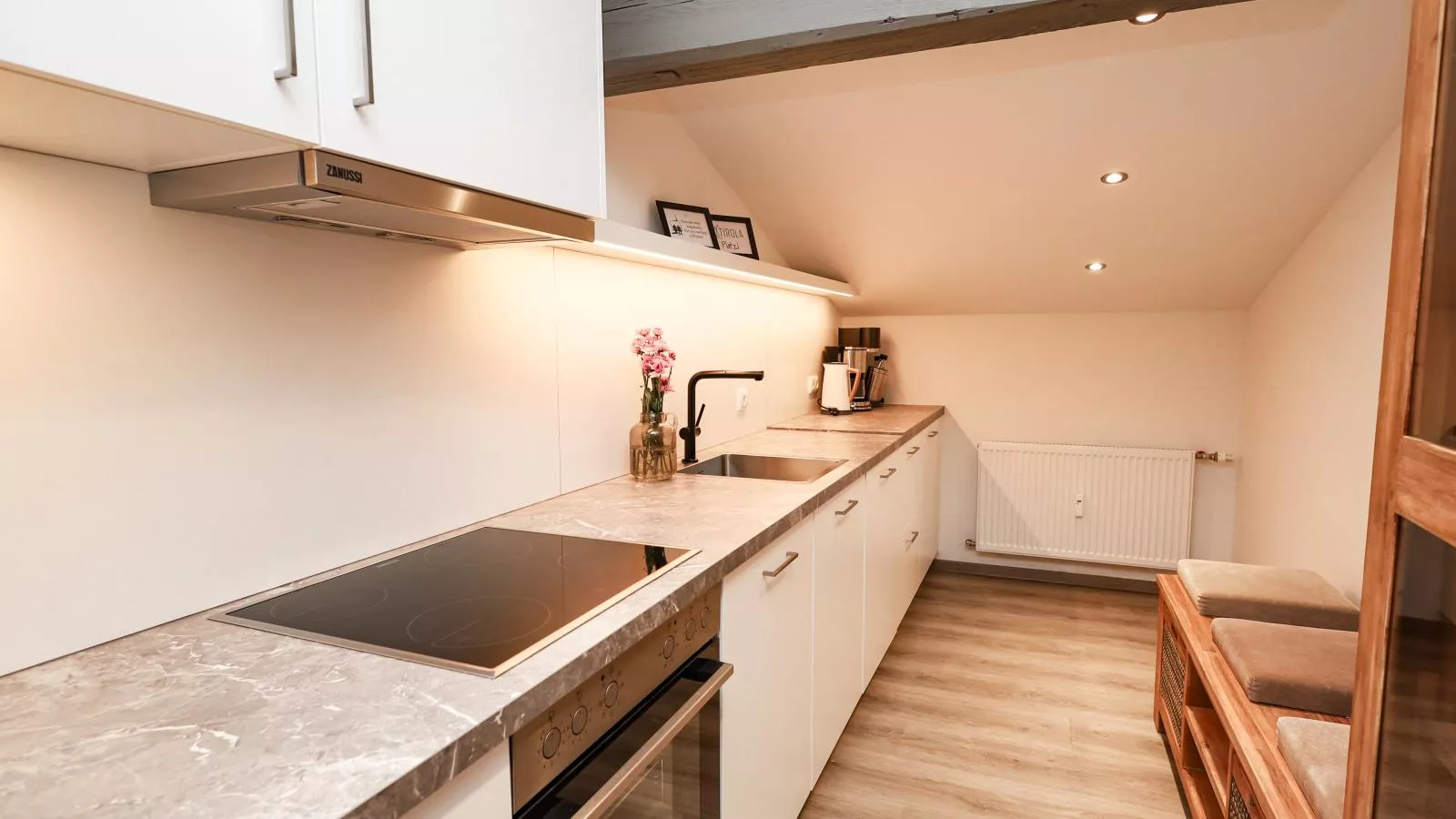 Tirola Platzl-Kitchen