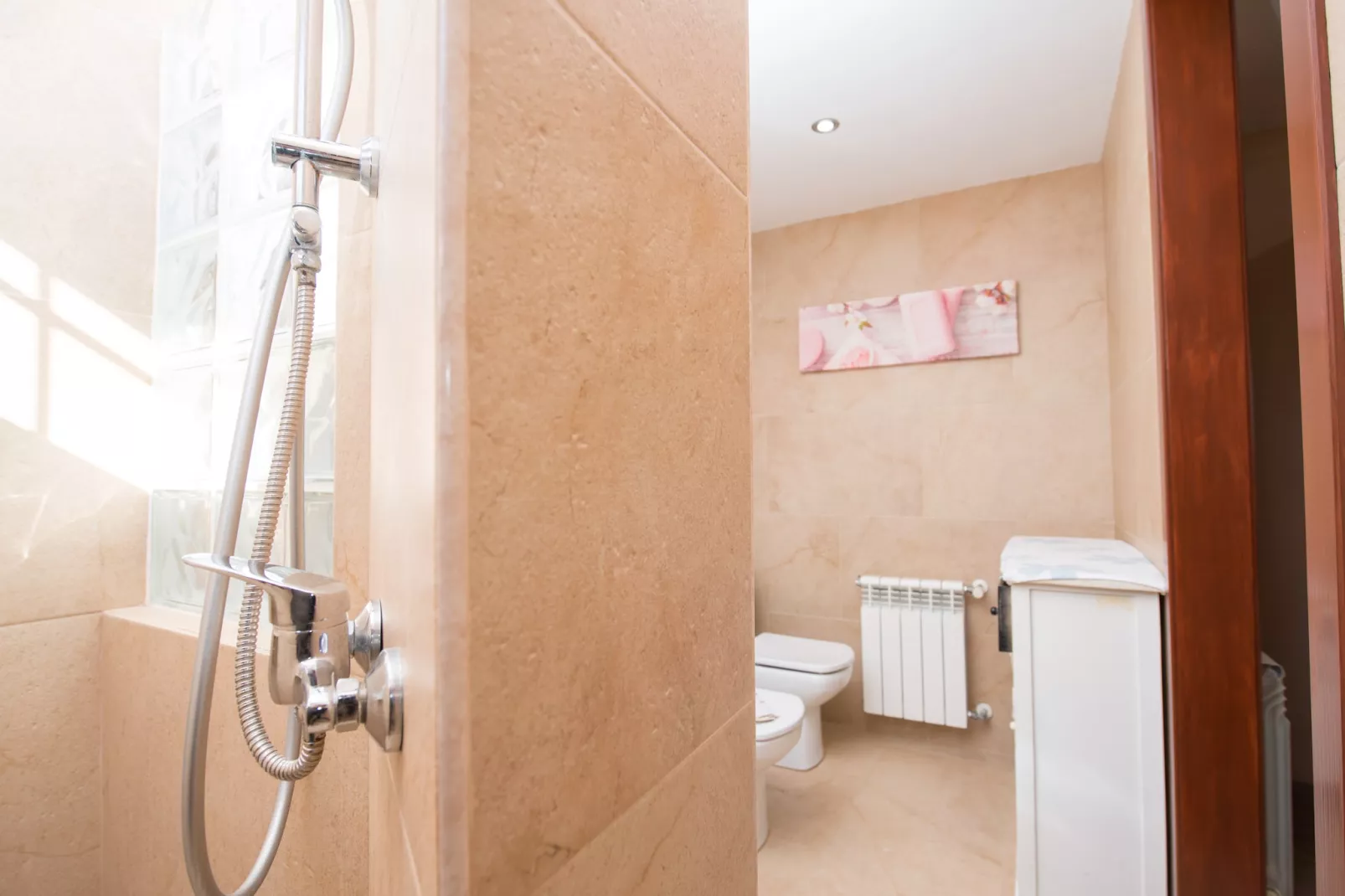 Es Mitja Davall-Bathroom