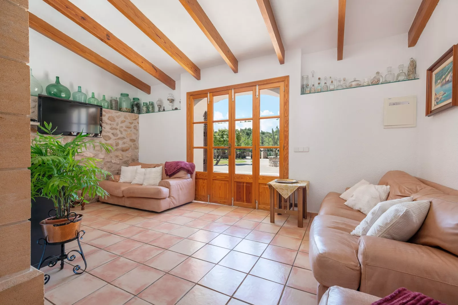 Na Mayans-casa Gran-Living room