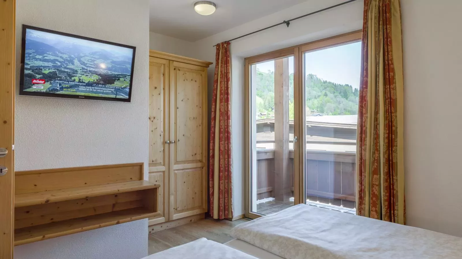 Next To The Ski Lift A 3 und A 4-Chambre
