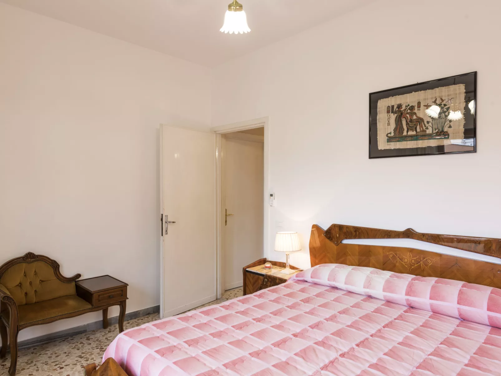 Fiumicino House-Inside