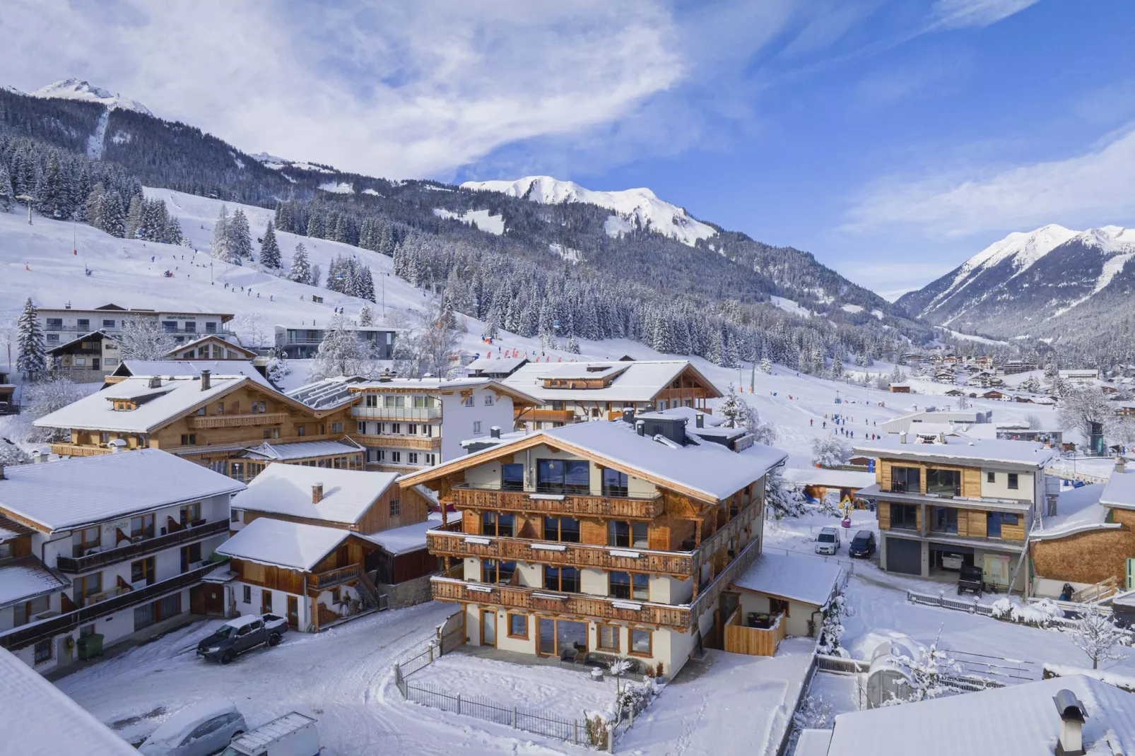 Zugspitz Suites Lermoos 8-Exterior winter