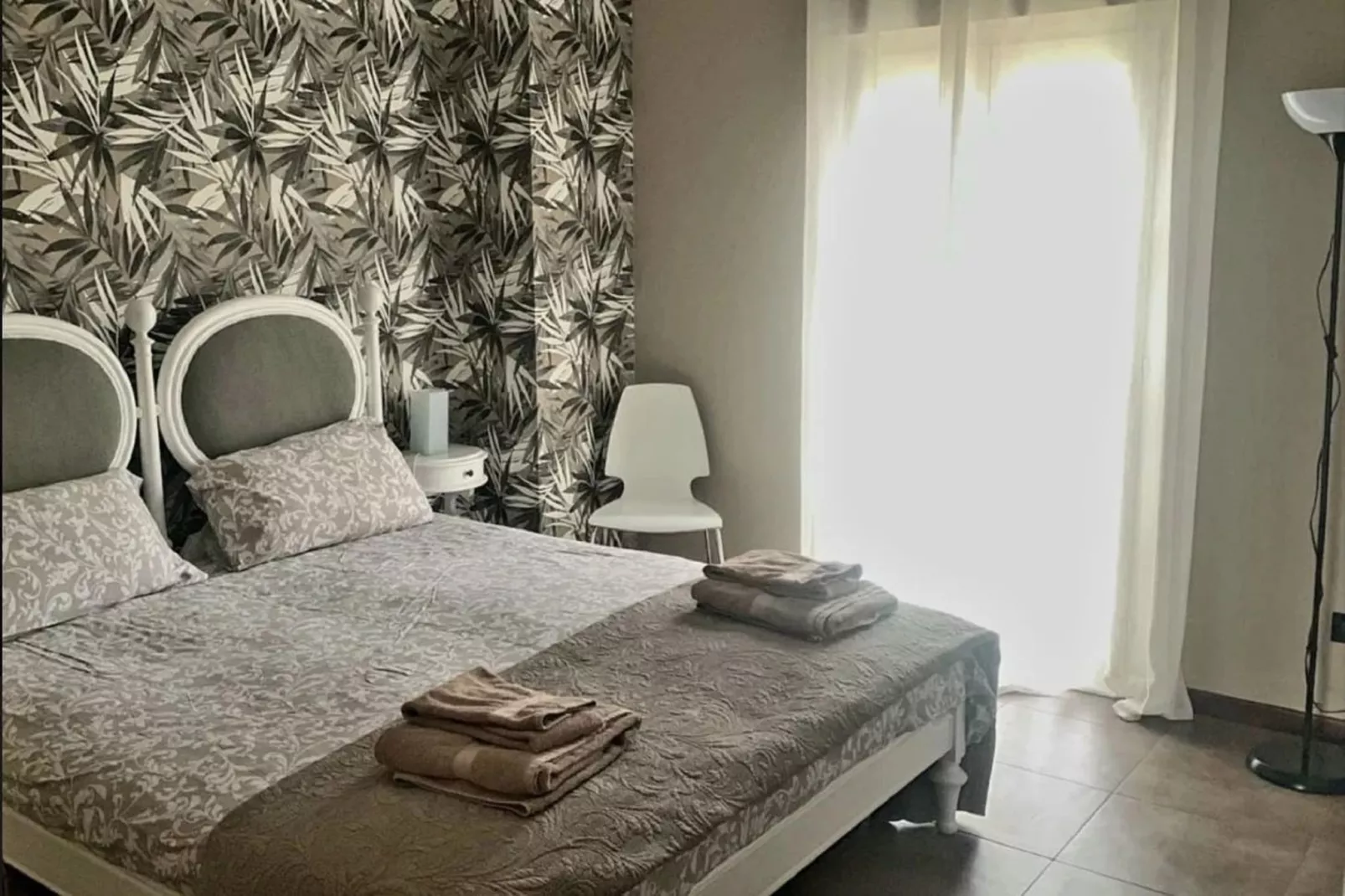 Pinot Nero-Bedroom