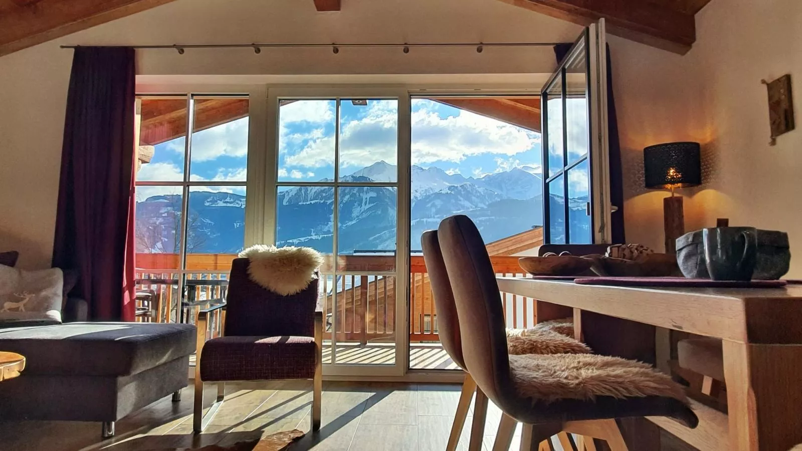 Tauern Suites Mitterwirt TOP 321-Wohnzimmer