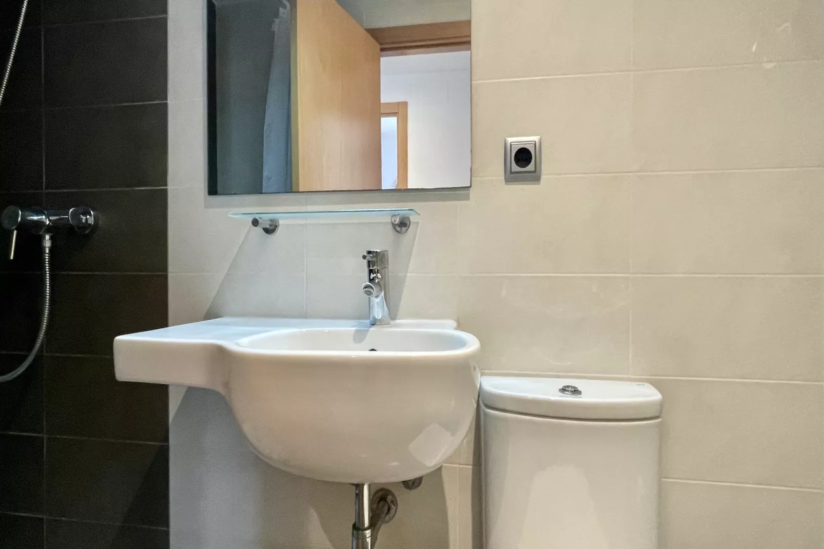 DARSENA B 1-2 - 2102-Bathroom