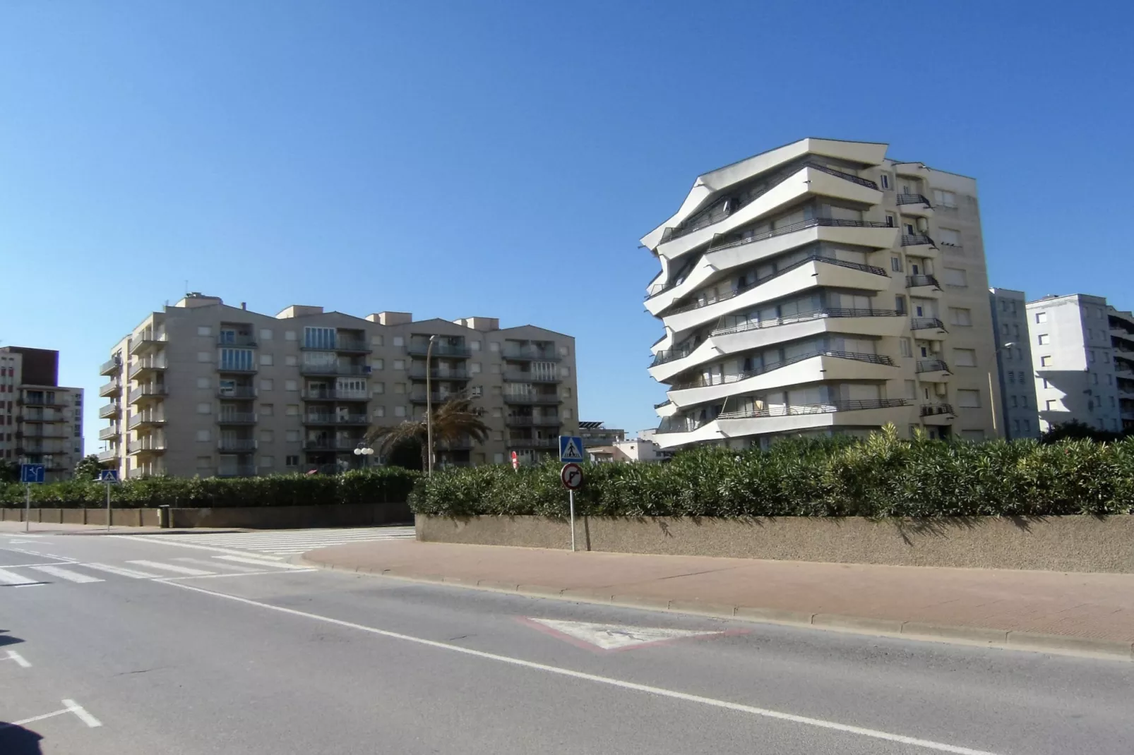 ROCAMAURA I B 3-2-Outdoor