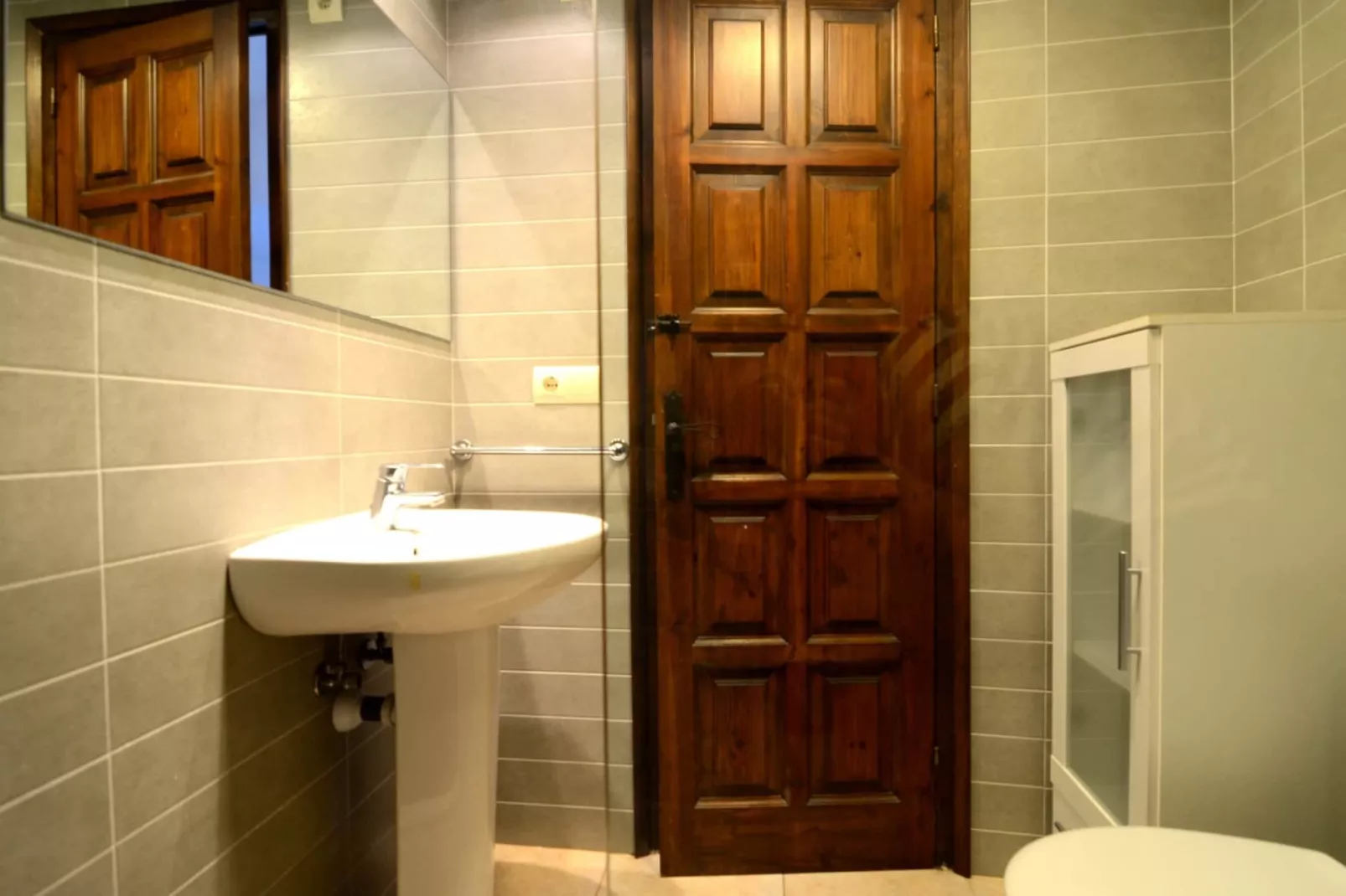 ERMITA 100-Badezimmer