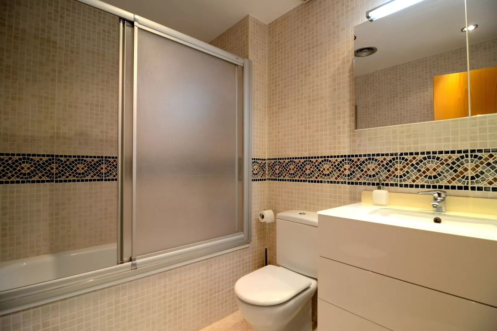 LA PLATERA 365-Bathroom