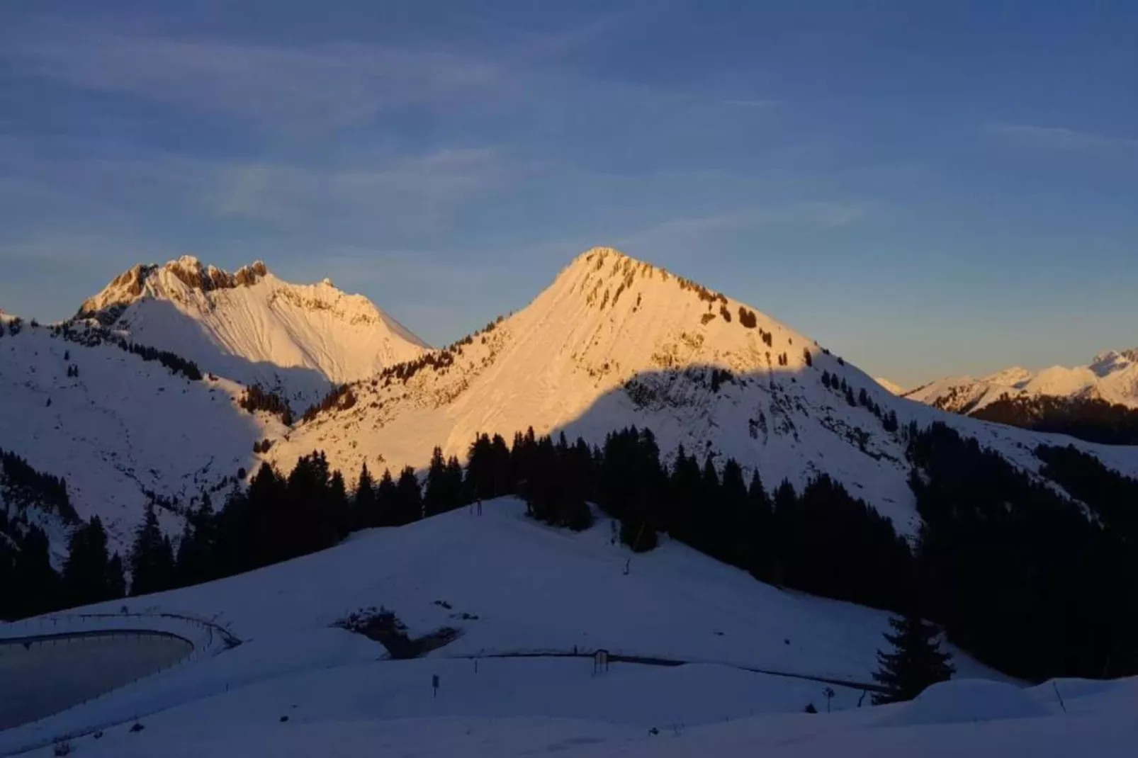 LE CHAMOIS N°15 - 3P6-Area winter 5km