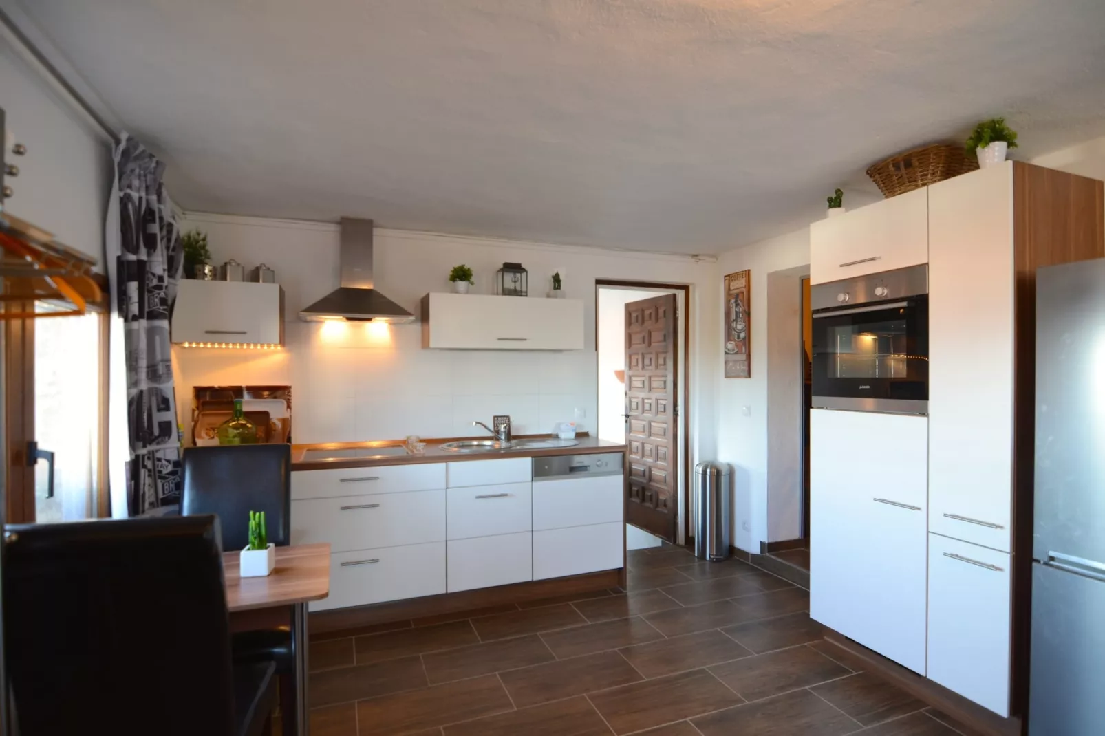 VILLA GARBINELL-Kitchen