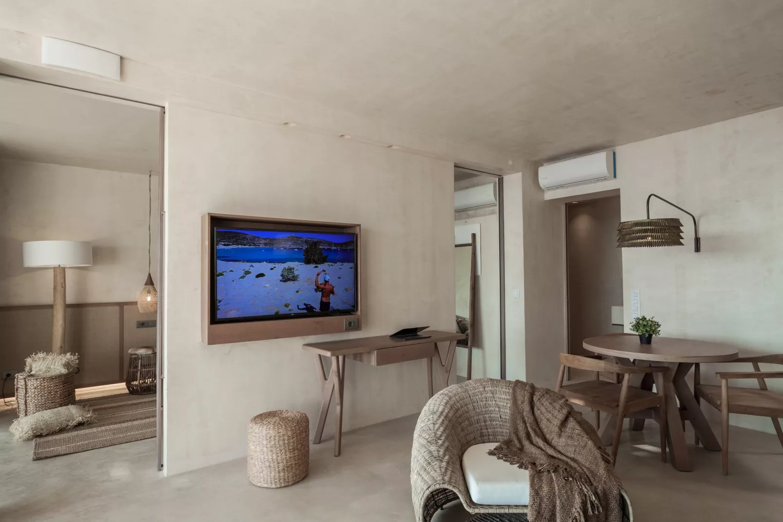 Altera Cave-Hebe Villa-Salon