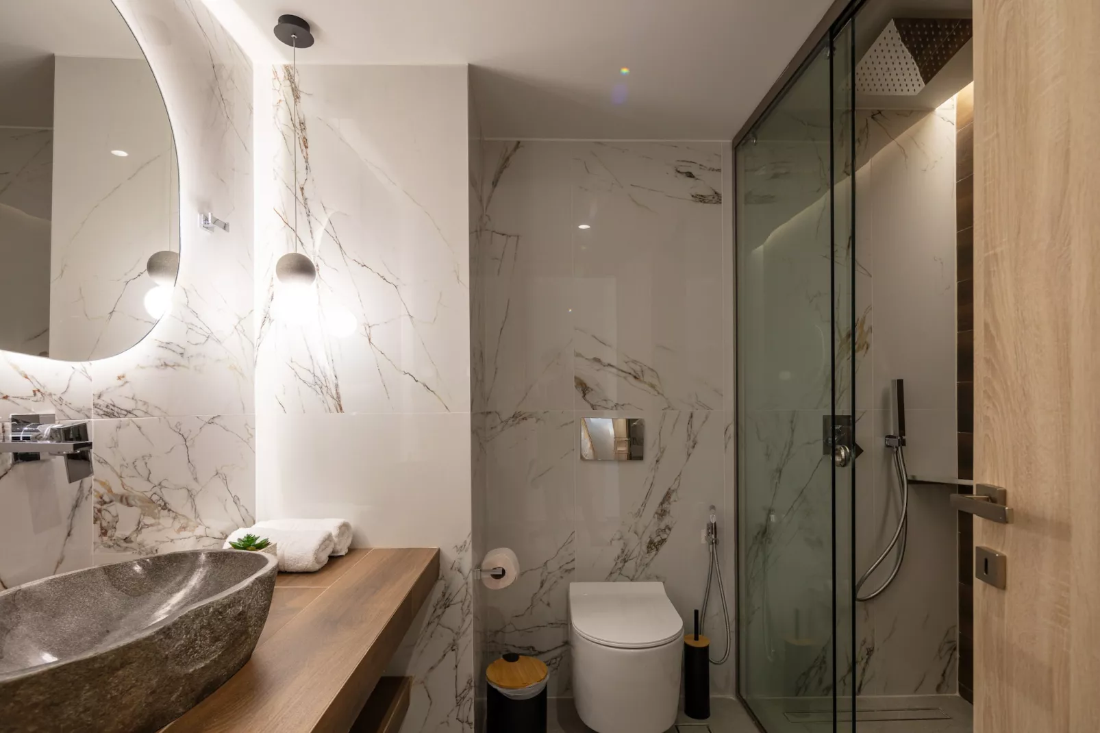 Bella Vista-Bathroom