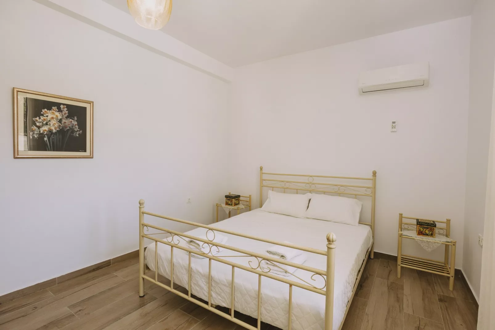Villa Panormo Crete-Bedroom