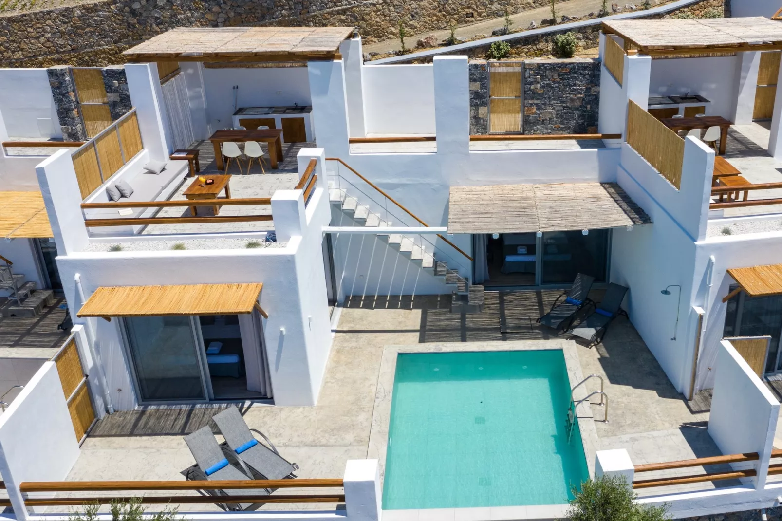 Pyrgos Exclusive 1-Pool