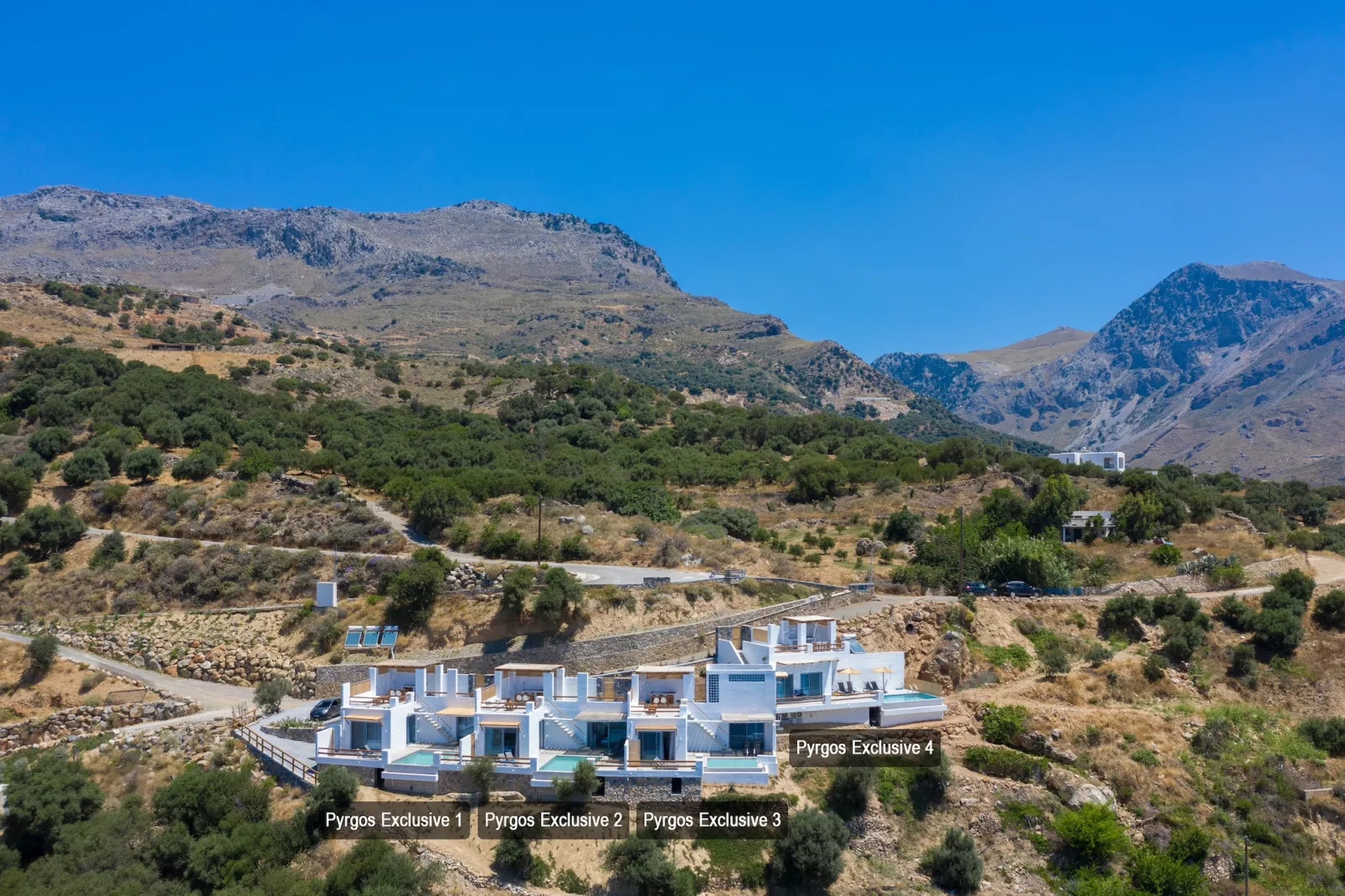 Pyrgos Exclusive 3-Outdoor