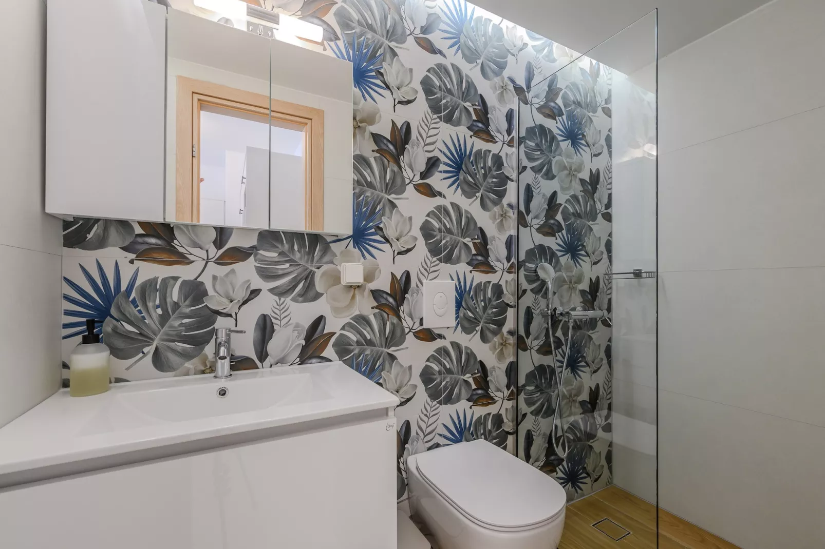 Rethymno Cozy Corner-Bathroom