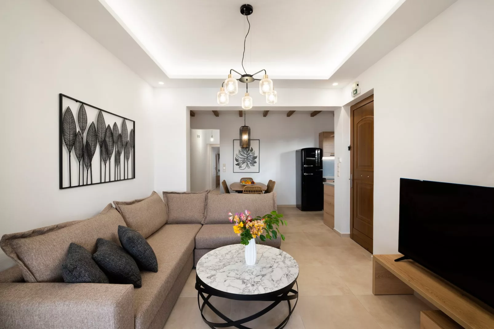 Zen Luxury Home-Living room