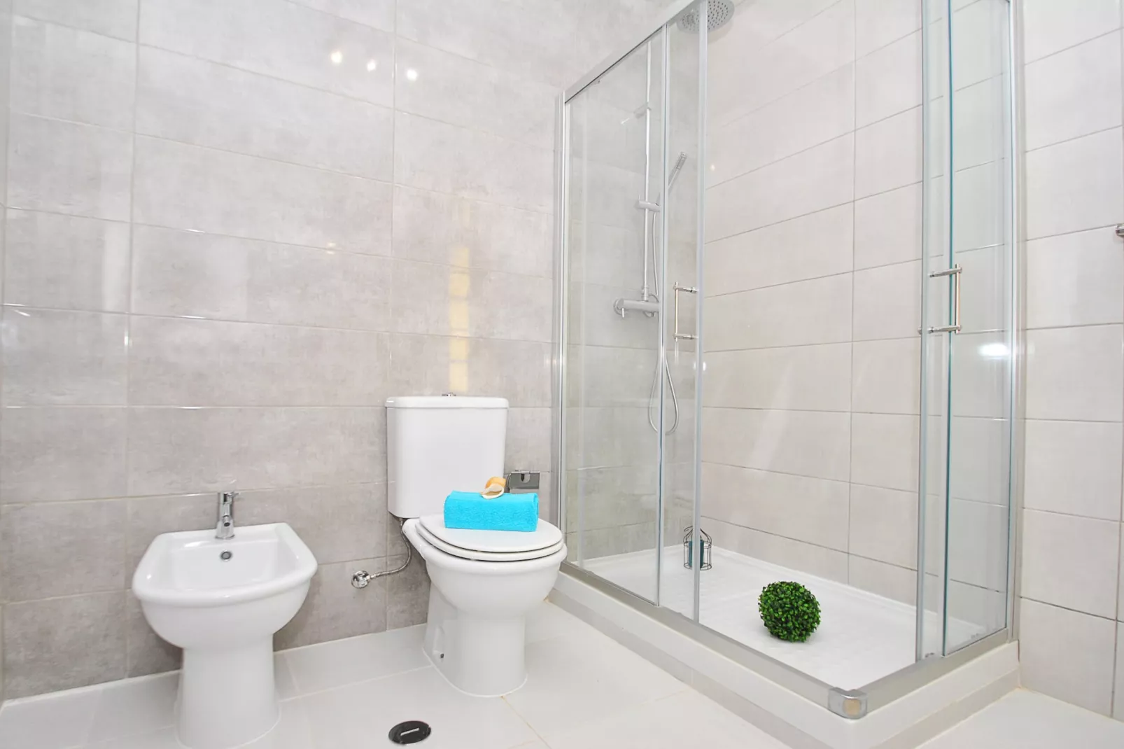 Villa Isa Joe-Bathroom
