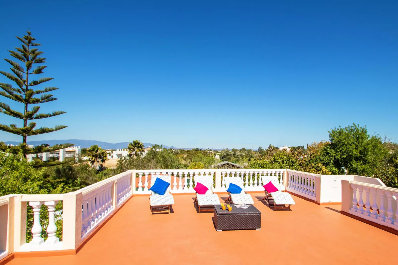 Villa Dominica-Vue d'été