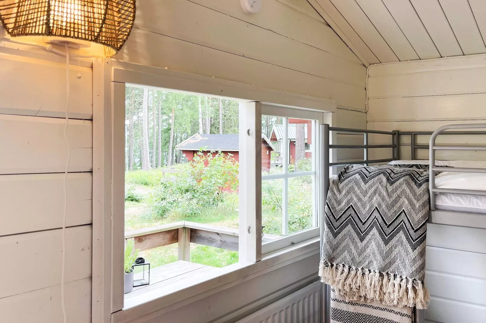 Campingstuga small-Indoor