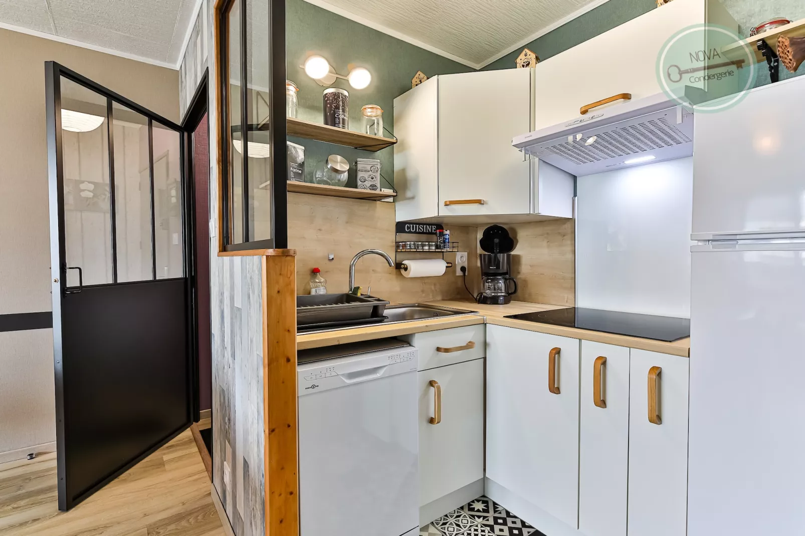 Nid douillet Le Grand Large 2 – Appartement 204-Kitchen