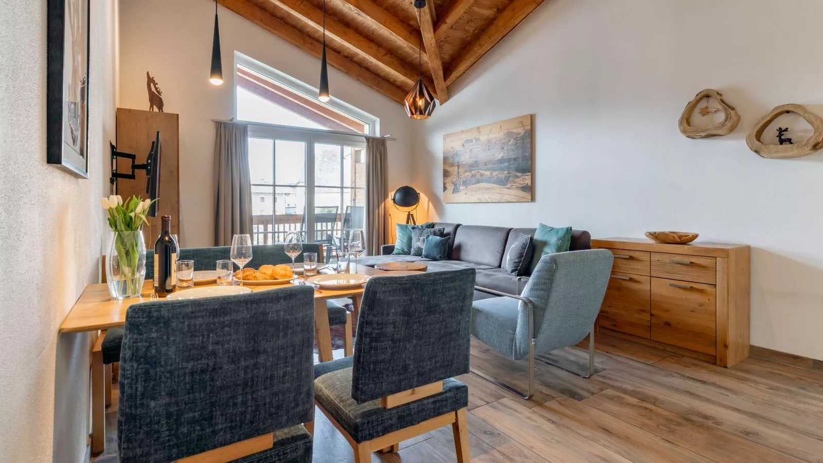 Tauern Suites Mitterwirt TOP 323-Living room