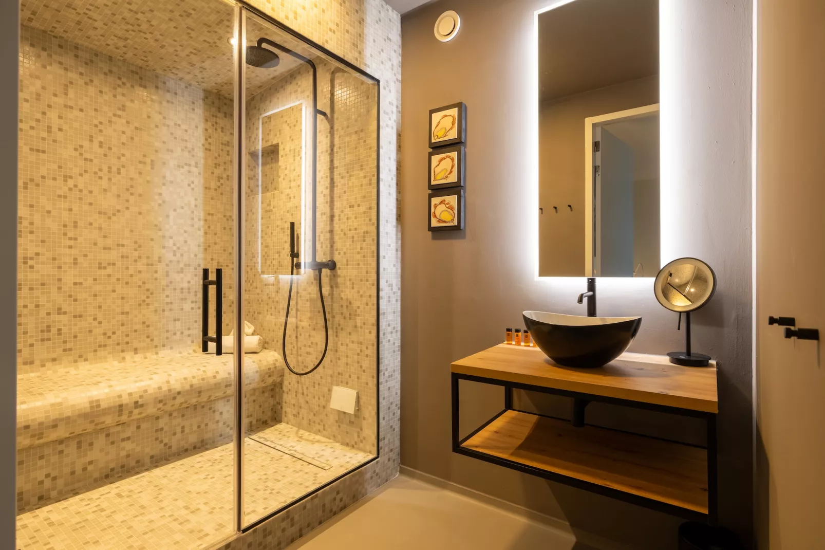 Appartement Vista Maris - Havenweg 8-28  Sint-Annaland-Bathroom